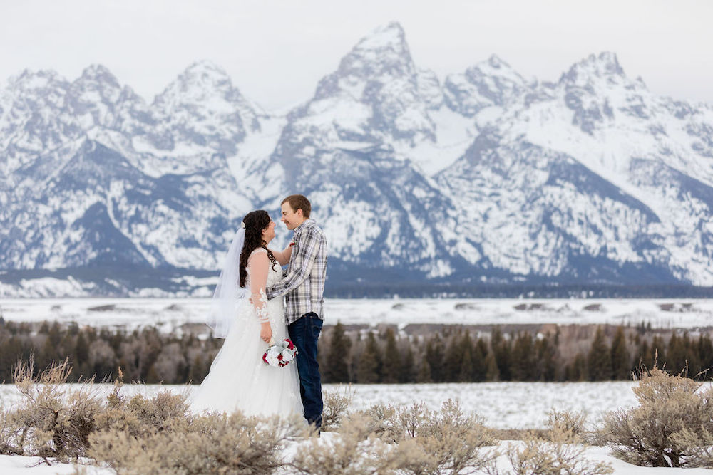 A wedding wedding in Grand Teton National Park, Wyoming | Jackson Hole Wedding Photographer Jamye Chrisman